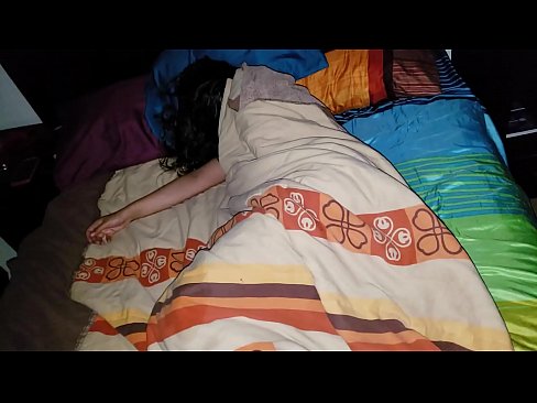 ❤️ सौतेला बेटा सोते समय अपनी युवा सौतेली माँ को डांटता है। ❤❌ घर का अश्लील  hi.com-milf-300.ru पर